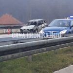 (VIDEO) Izgorio automobil na A1, usporen saobraćaj na autoputu!