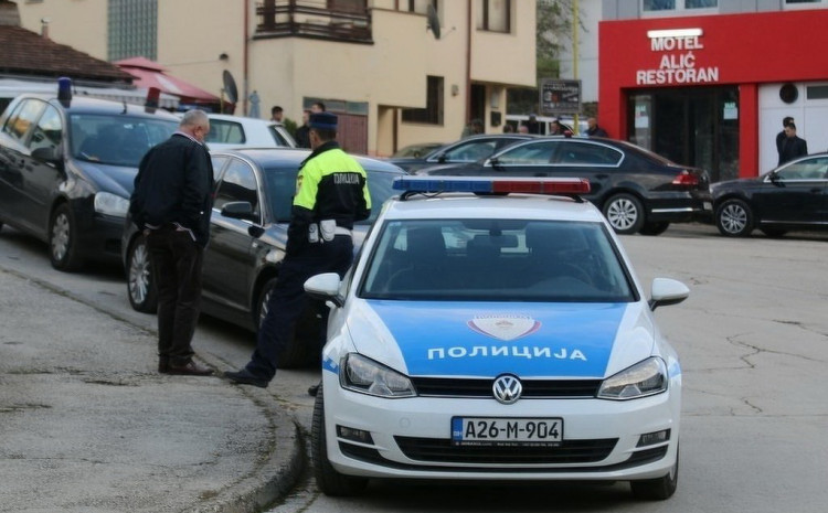 Policija na nogama: U kući pronađeno tijelo, pokrenuta istraga