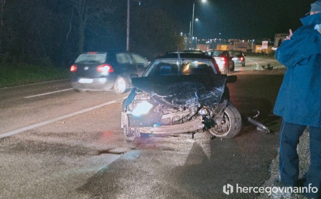 (FOTO) U teškom sudaru na ulazu u Mostar ozlijeđena jedna osoba