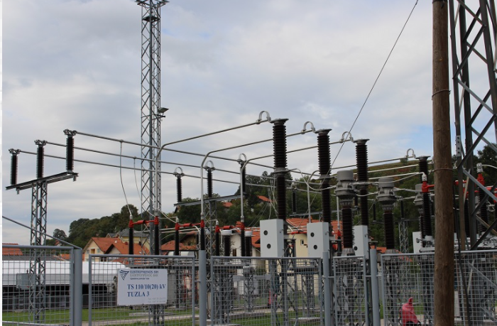 Veliki broj tuzlanskih naselja u narednim danima povremeno neće imati struje