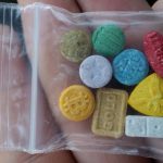 Pet savjeta koji će vam pomoći da smanjite štetan utjecaj MDMA tableta