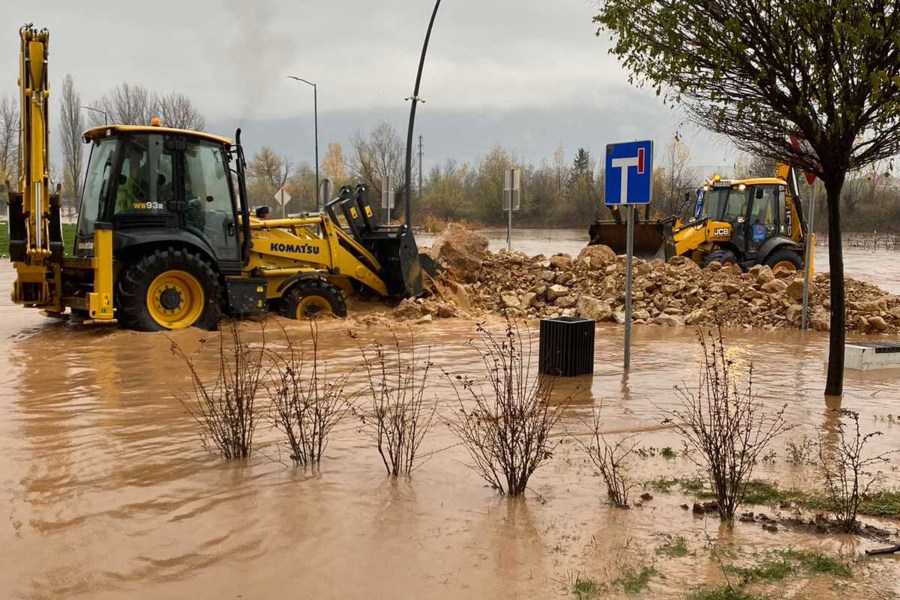 Općina Ilidža: Radi se na evakuaciji stanovništva, vodostaj u blagom padu