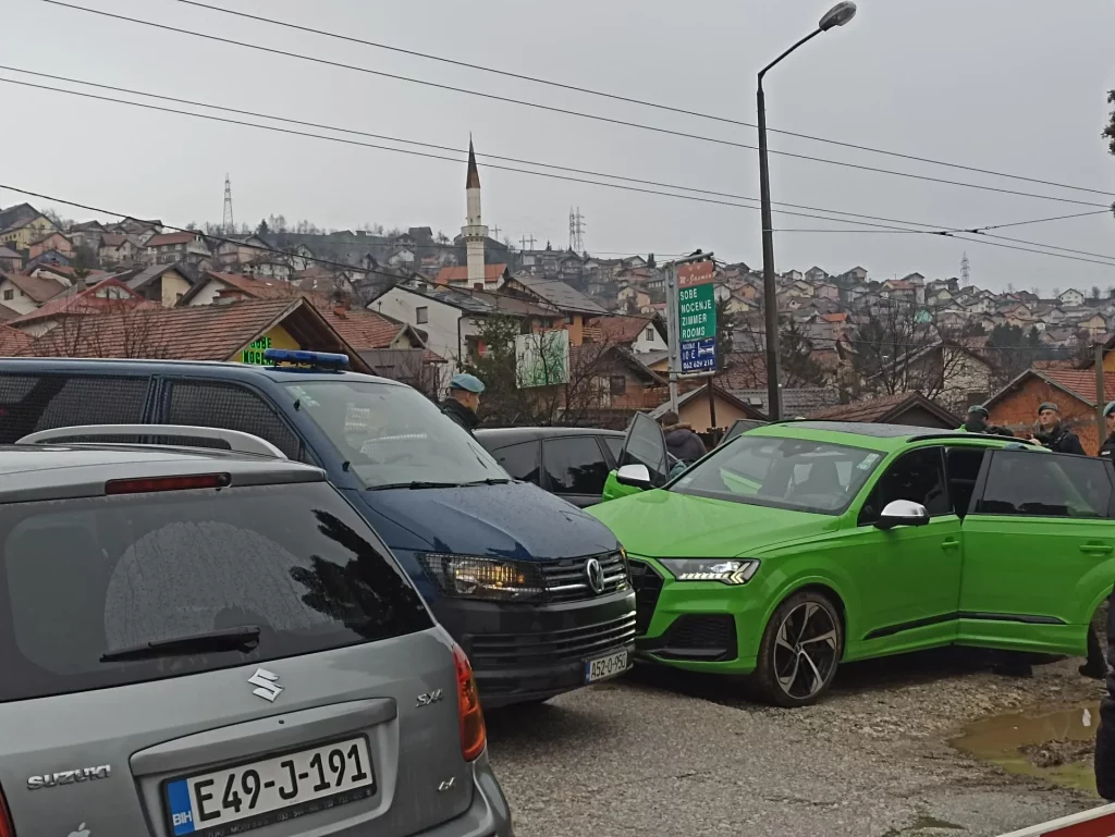 Svjedok ispričao detalje filmske krađe skupocjenog automobila kod Sarajeva: “Za vozila tražili otkup ili ih rastavljali, prodavali putem PiK-a”