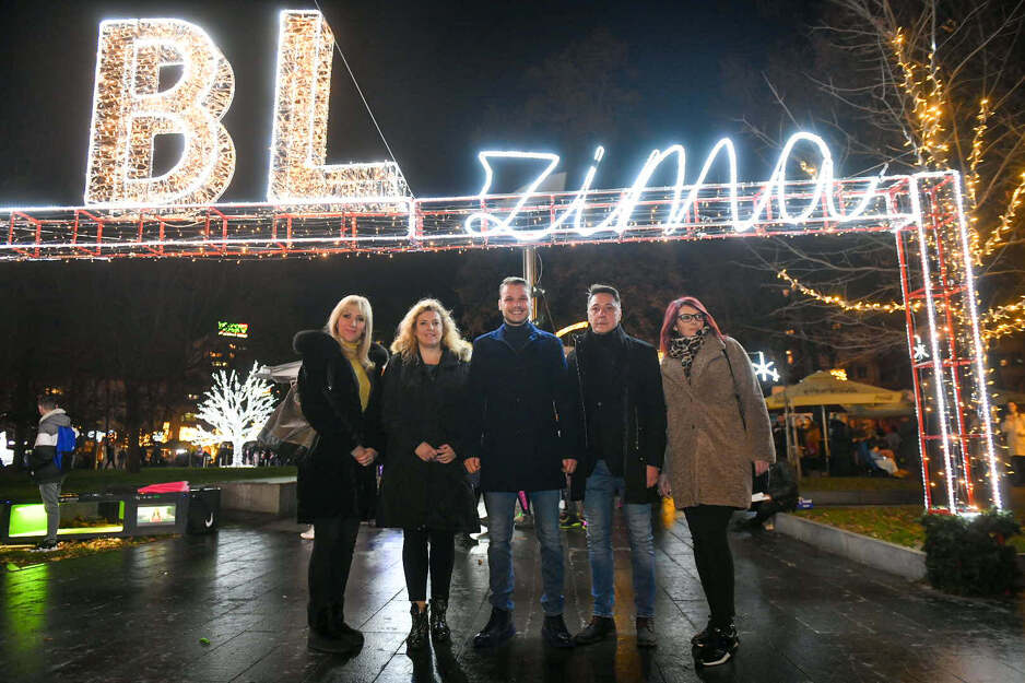 (FOTO) Stanivuković se predomislio: Natpis “BL zima” ipak zamijenjen u onaj na ćirilici