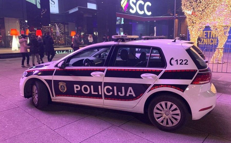 Tužilaštvo neće da pokrene istragu protiv sarajevskih policajaca koji su maltretirali djecu ispred SCC-a