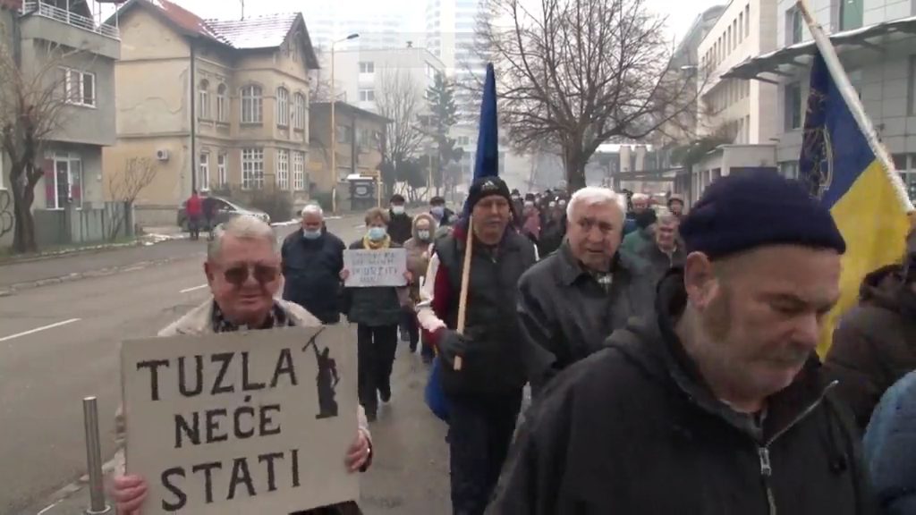 Traže povećanje penzija: Novi protesti tuzlanskih penzionera najavljeni za 15. februar