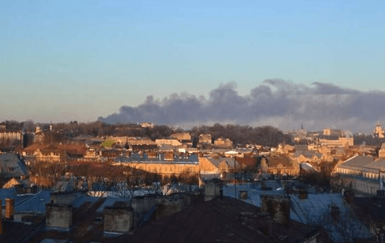 Pogođen aerodrom u Lavovu