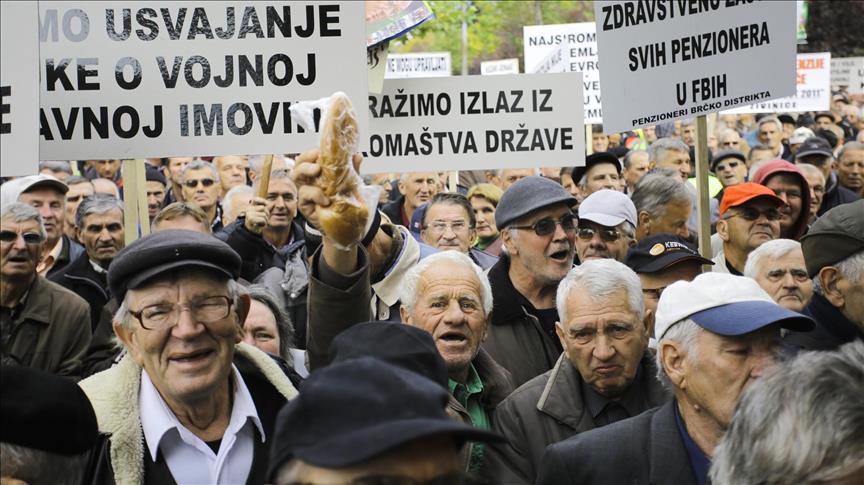 Penzioneri FBiH dogovorili zahtjeve za pregovore s Vladom, prijete protestima