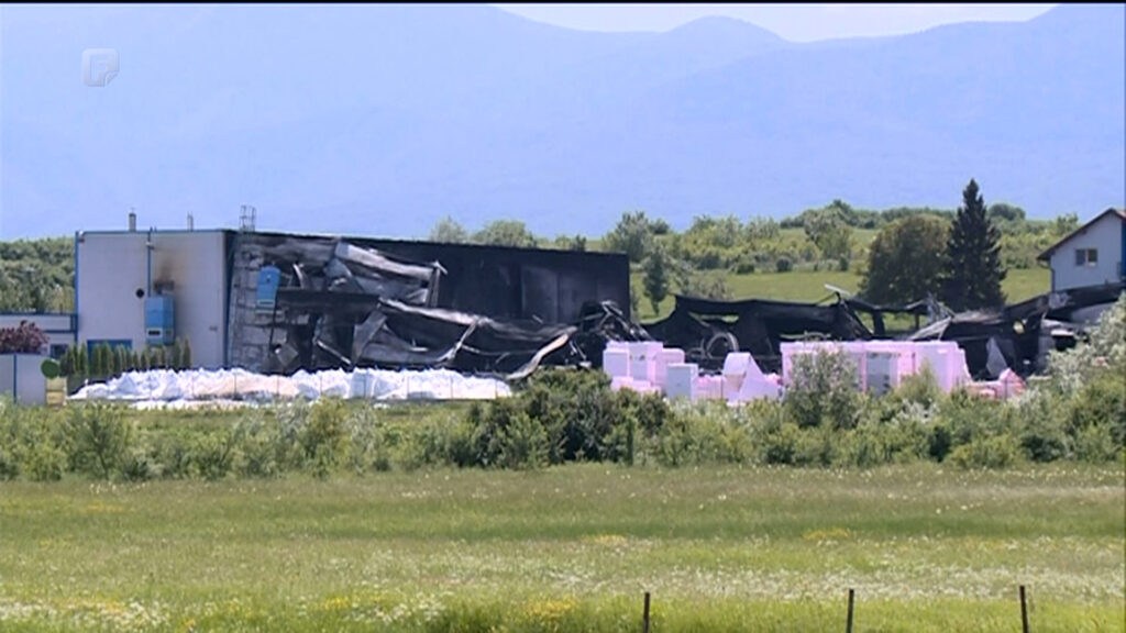 Nakon ogromnog požara: Svi radnici Austroterma u Bihaću ostaju prijavljeni i na platnom spisku