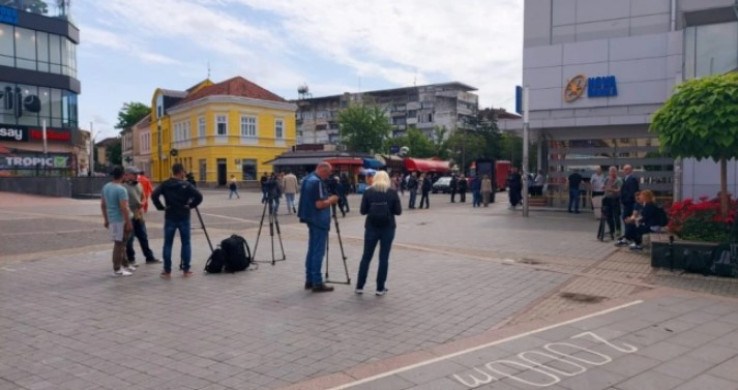 Na Dan bijelih traka: U Prijedoru se niko nije pojavio na proslavi rođendana Orbana i Mitrovića