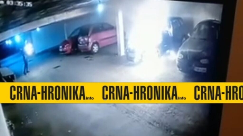 (VIDEO) Pogledajte kako je nepoznati muškarac zapalio tri automobila u Sarajevu