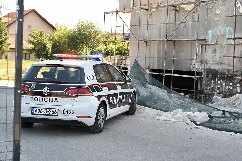 Izgorjeli Audi, Alfa Romeo i Kia u u podzemnoj garaži u Sarajevu