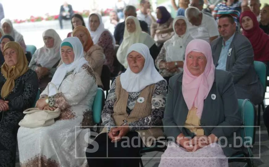 Majke Srebrenice: “OHR nastavlja tamo gdje su Karadžić i Mladić stali”