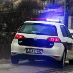 Muškarac bježao od policije, drogu bacao kroz prozor i onda napravio saobraćajnu nesreću