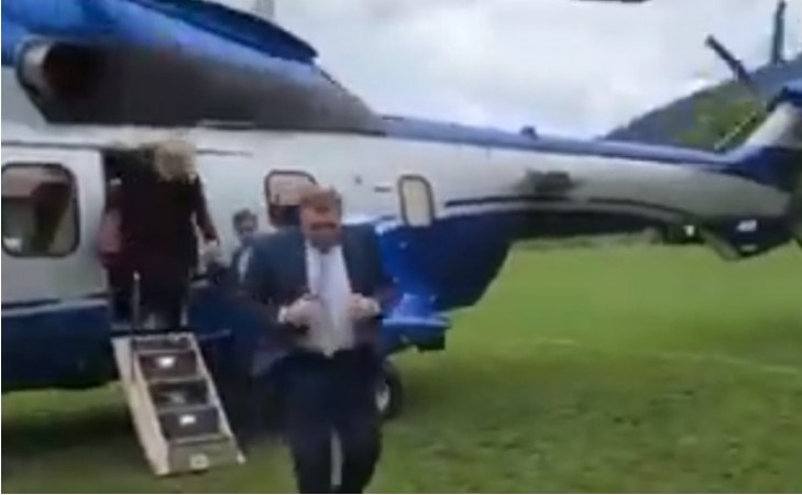 Dodik nakon Vlasenice i u Čajniče stigao helikopterom