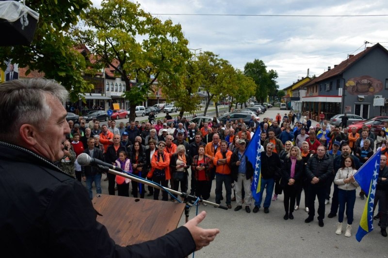 Komšić: Građanska država nije iluzija nego alternativa lopovima i neprijateljima