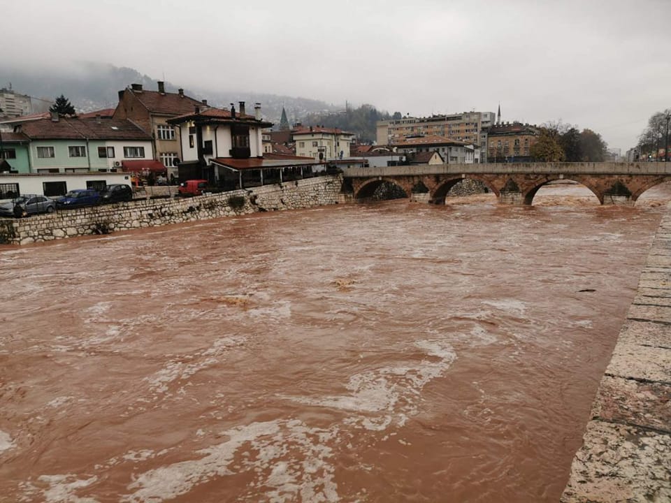 Upozorenje civilne zaštite zbog mogućih poplava u Sarajevu