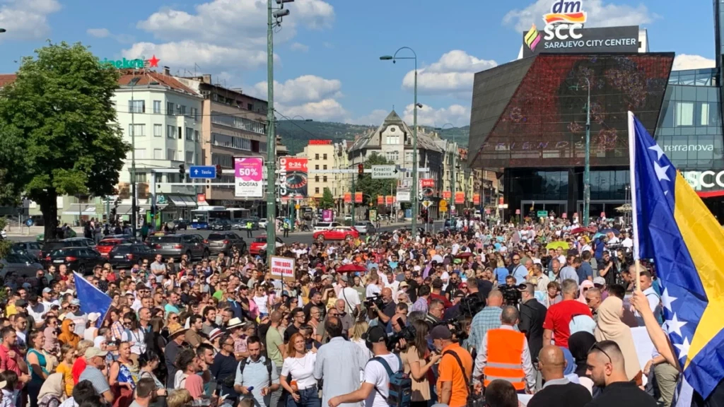 Trebaju li građani BiH izaći na proteste zbog porasta cijena?