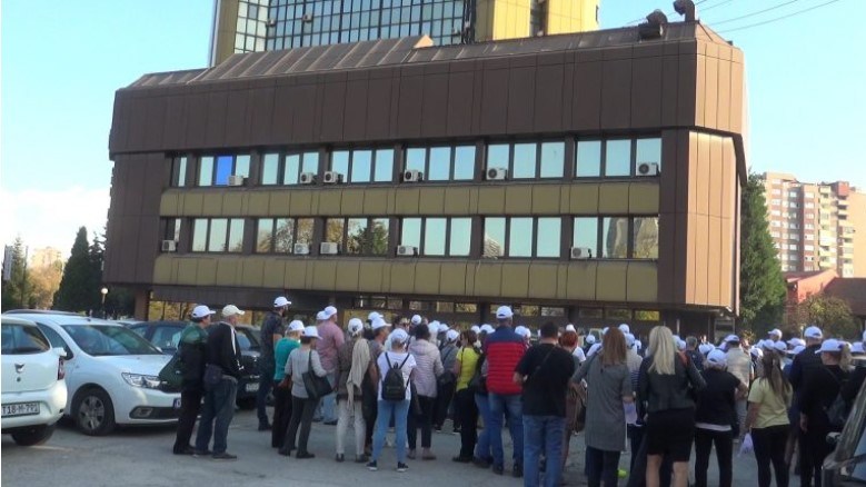 Sindikat radnika u zdravstvu Kantonalne bolnice Zenica održao još jednu protestnu šetnju