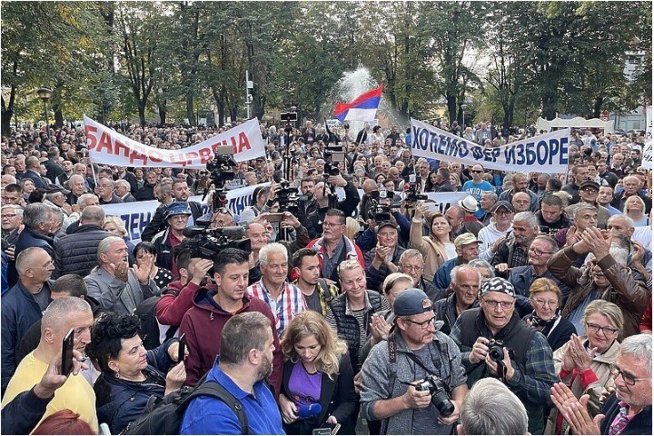 Policijska uprava Banjaluka: Na skupu opozicije oko 2.500 učesnika