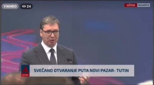 Aleksandar Vučić u Novom Pazaru citirao Kur'an: ”O vjernici, živite svi u miru i ne idite stopama šejtanovim” (VIDEO)