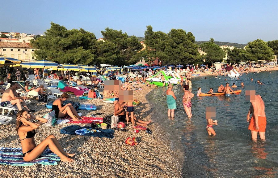 Osuđen muškarac jer je bivšoj ženi i djetetu na plaži dao 75 eura za sladoled