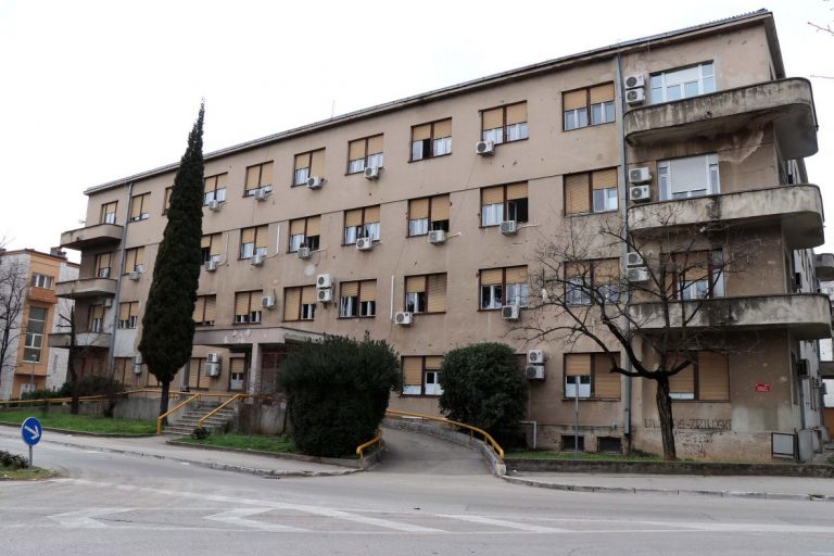 Izbio požar na odjelu pedijatrije na Sveučilišnoj kliničkoj bolnici Mostar