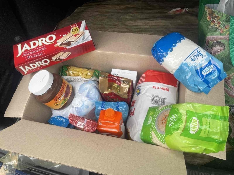 Vlada KS u paketu pomoći za borce stavila 3 kg deterdženta, keks, eurokrem, šampon, litar soka, brašno, šećer…