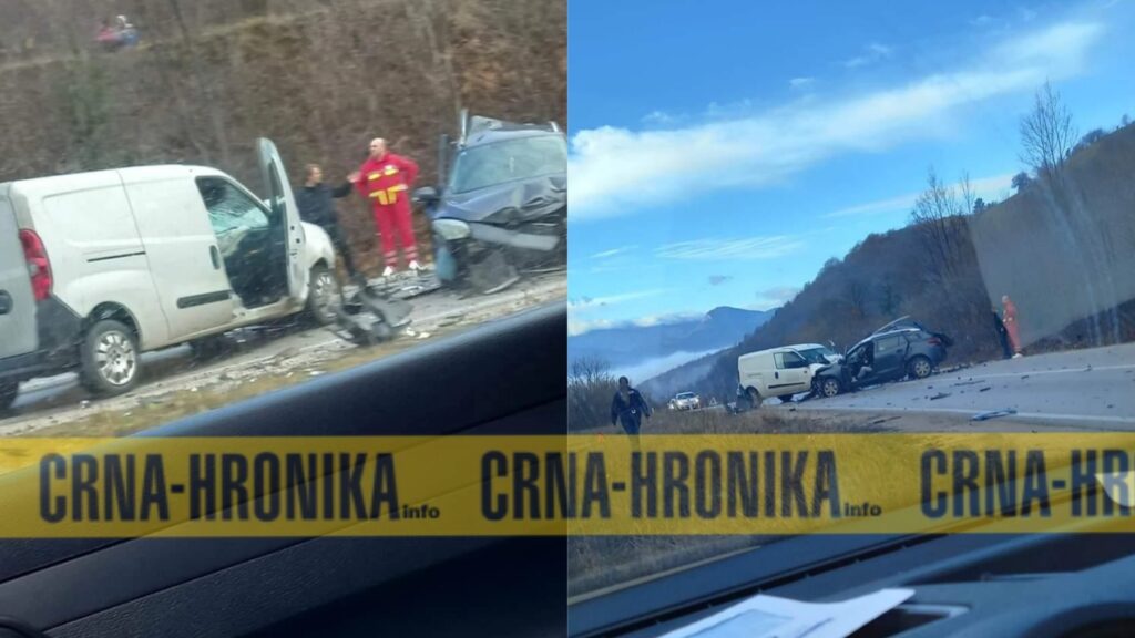 (FOTO) Teška saobraćajna nesreća na Rostovu: Direktan sudar automobila