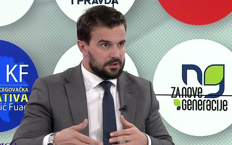 Nermin Muzur: Smiješno je i tragično da Bakir Izetbegović još uvijek poziva u koaliciju