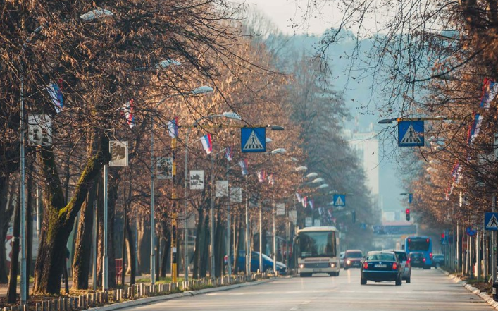 Banjalukom se vijori hiljadu zastava povodom Dana Republike Srpske