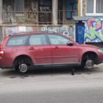 Sramno ponašanje: Još tri vozila sa srbijanskim tablicama oštećena u Sarajevu (FOTO)