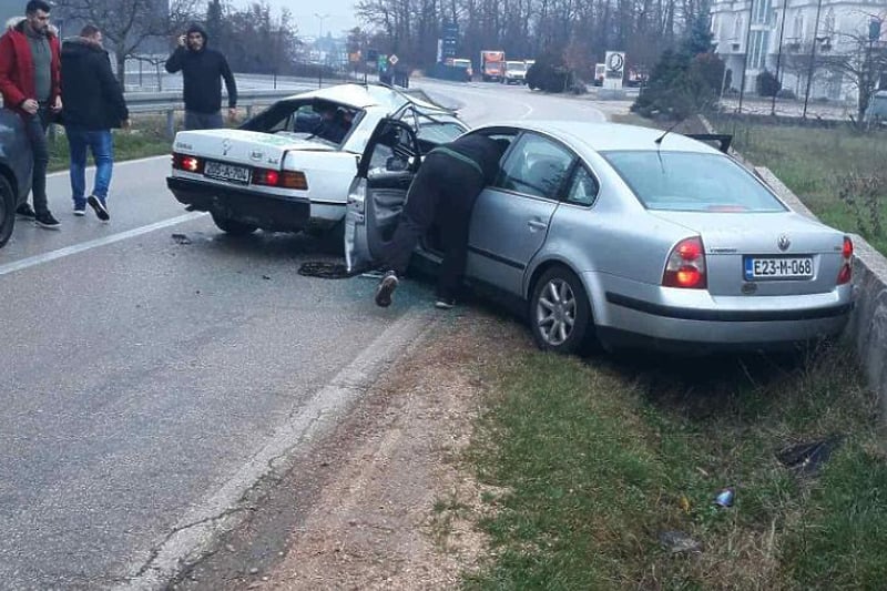 Nova tragedija na putevima u BiH: Nakon teškog sudara poginuo mladić od 27. godina