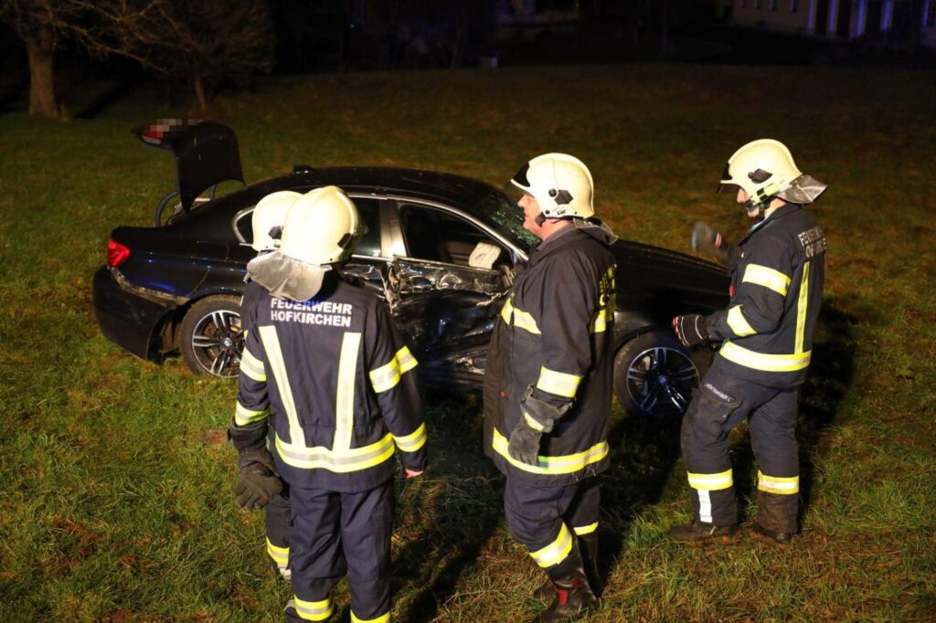 (FOTO) Vozač BMW-a iz BiH bježao policiji u alkoholiziranom stanju, pri tome ozlijedio dvoje učesnika u saobraćaju