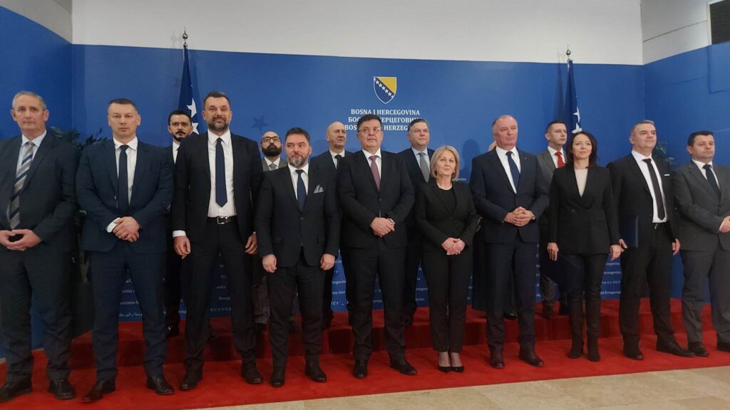 BiH dobila novo Vijeće ministara: Za državnu vlast glasalo 23 poslanika