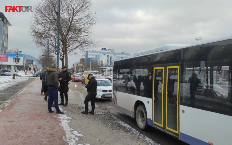 Alipašinac lupao po autobusu Centrotransa, intervenirala i policija