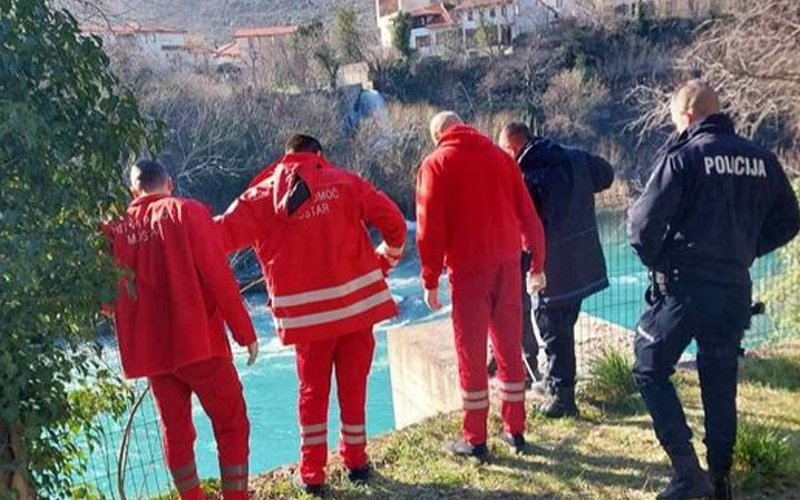 Uhapšen Muhamed Ajanić koji je u bjekstvu skočio u rijeku