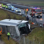 Stravična nesreća u Sloveniji: Sletio autobus, troje poginulih