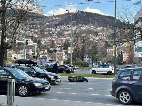 Kod Alte pao vozač motora. Povrijeđen je