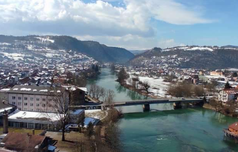 Bosanska Krupa grad s nizom uspješnih firmi, problem nedostatak radne snage i putna infrastruktura