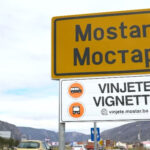 U Mostaru zvanično počela naplata vinjeta: Dvodnevne 25, 45 i 80 KM, sedmodnevne 60, 120 i 210 KM