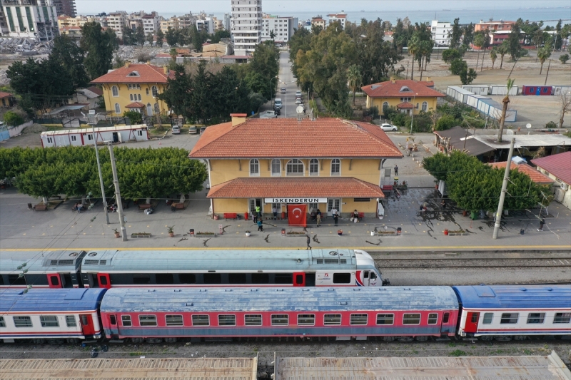  Bar nemamo strah kao kod kuće: Voz pretvoren u privremeni smještaj za skoro 1.000 preživjelih u zemljotresu u Hatayu