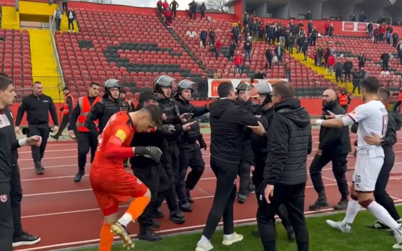 Nemile scene na Tušnju: Zaštitari napali igrače FK Sarajevo