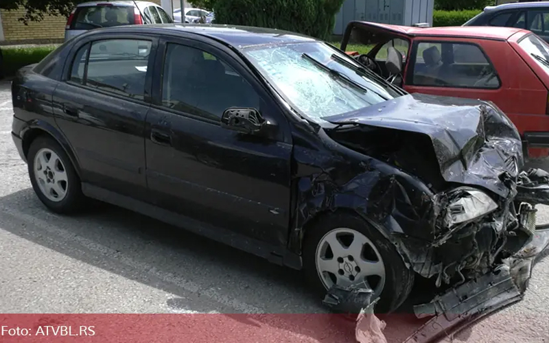 Čovjek (61) poginuo stotinu metara od kuće. Trkač vozio 100 km/h i zakucao se u njegov automobil