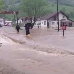 Vodostaj rijeke Une i Sane u opadanju: Od danas u poplavljenim područjima rade škole i vrtići