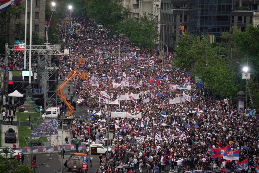 Građani Srbije izlaze na proteste petu sedmicu zaredom, ne odustaju od zahtjeva