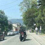 Sarajevo: Pljačkaši sa kacigama na glavi opljačkali zlataru i pobjegli na motoru