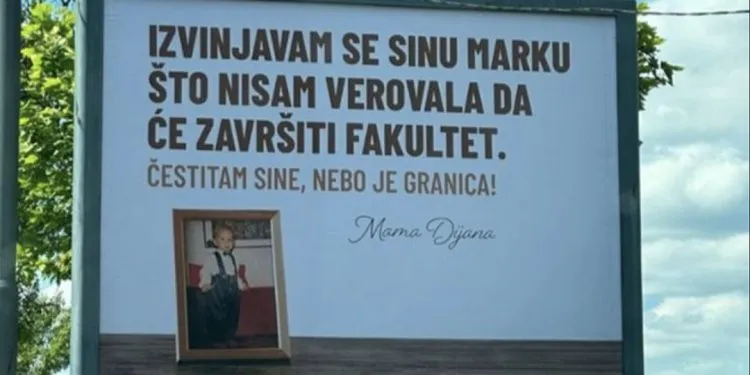 Preko bilborda majka uputila javno izvinjenje sinu nakon što je završio fakultet