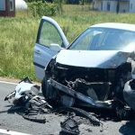 Dvije osobe povrijeđene u sudaru cisterne, kombija i automobila