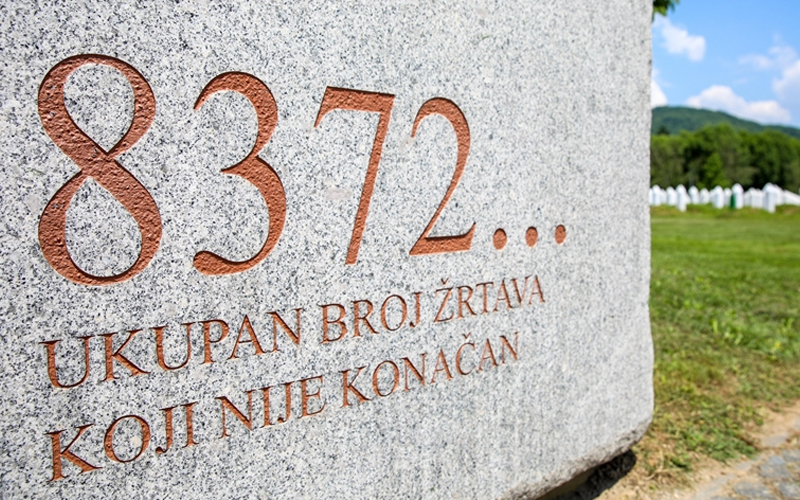 Prve osude iz BiH: Vode se sramne kampanje protiv sutrašnjeg usvajanja rezolucije o Srebrenici